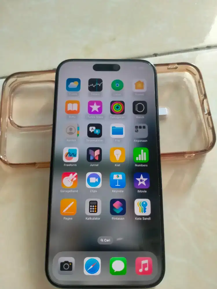 Di jual iPhone 15 promax