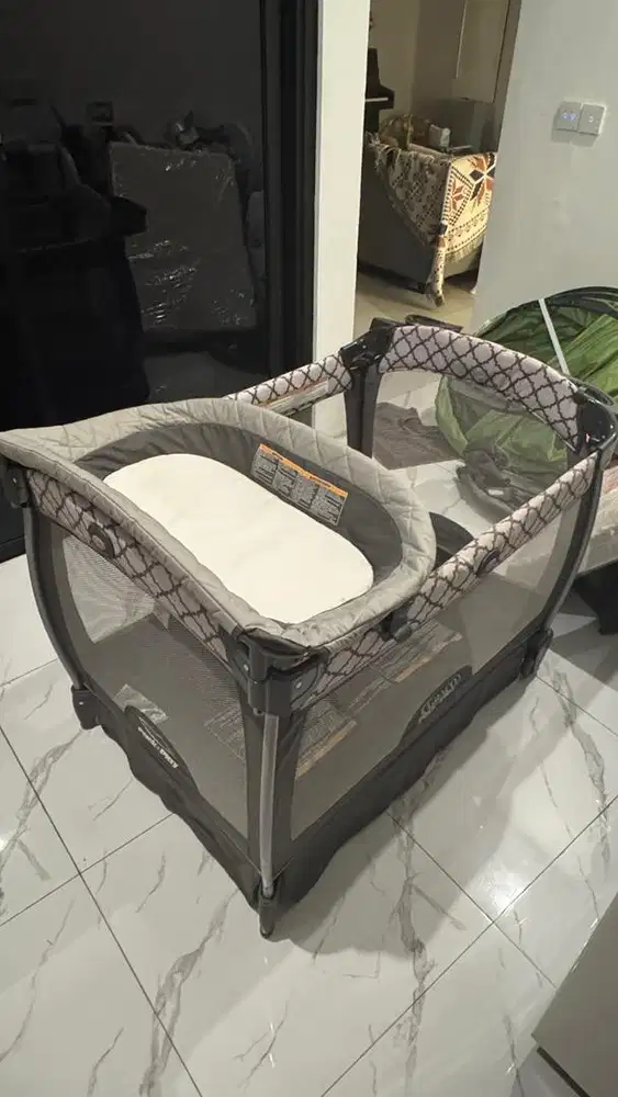 LX Baby Box Graco Pack n Play Playard Portable Napper & Changer
