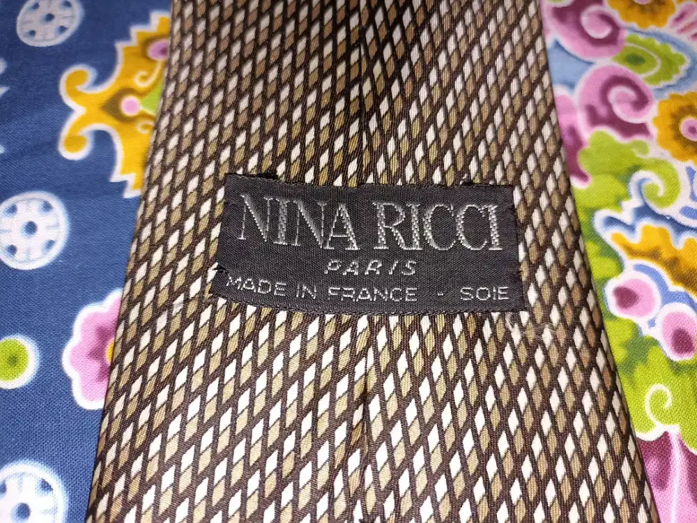 Dasi Import Nina Ricci Original Gratis 1
