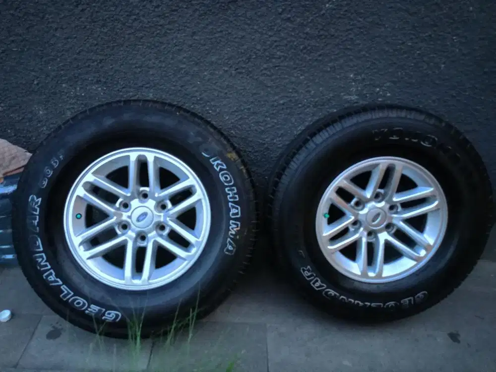 Velg Original Ford Everest 2010 R16
