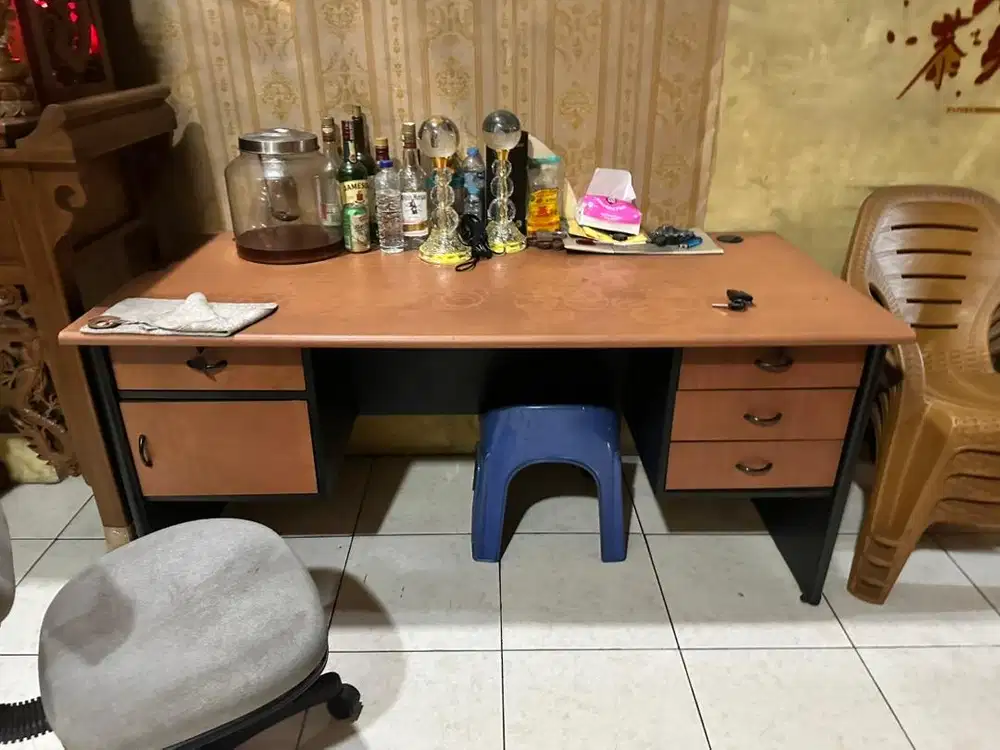 dijual meja kantor