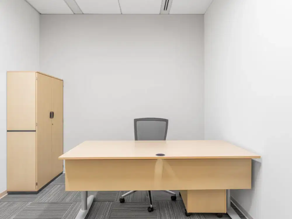 Regus - Mega Office Park (Kantor Pribadi 2 Orang)
