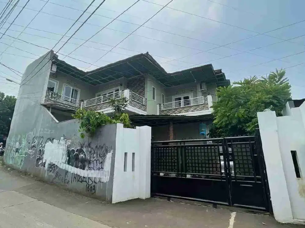 Di Jual Rumah Hoek Dan Kios Gandeng Semi Furnished Di Ciater Serpong Tangerang Selatan