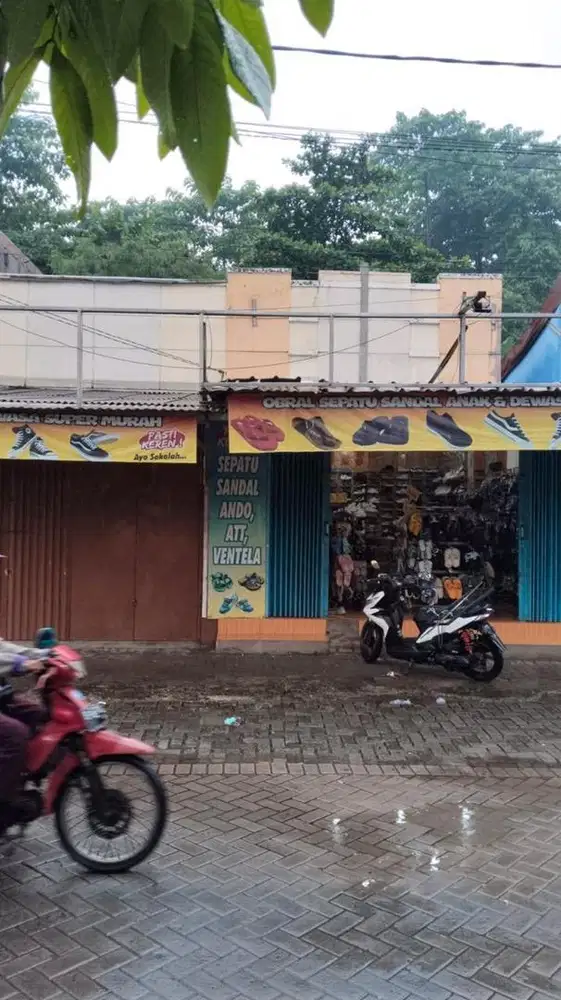 Ruko Tempat Usaha