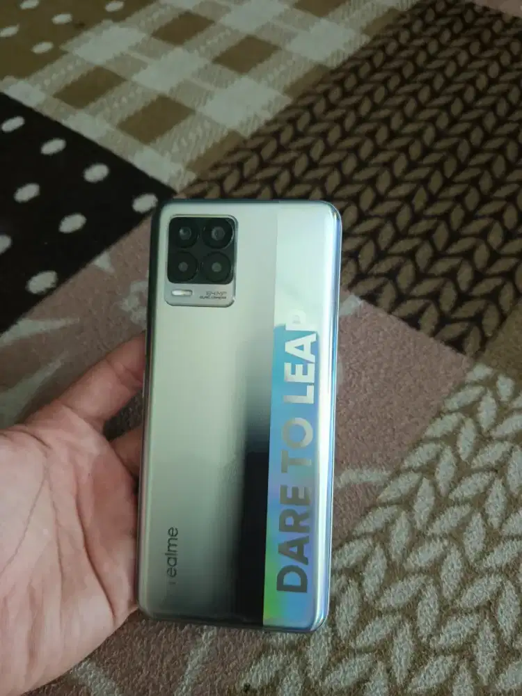 Realme 8 Silver Ram 8/128 NFC Fullset