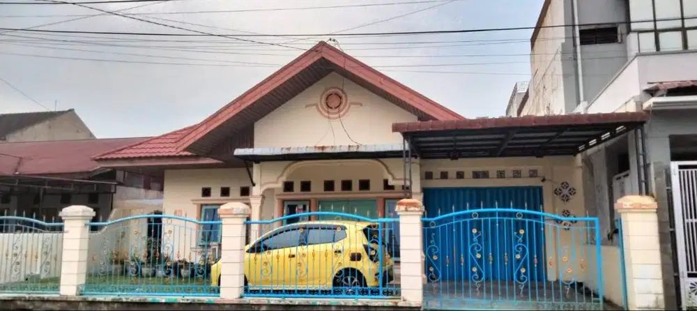KOST PUTRI KELAPA 10