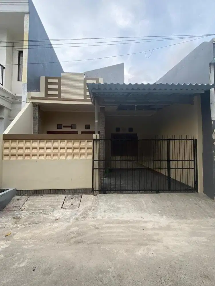Rumah rapi siap huni di harapan indah