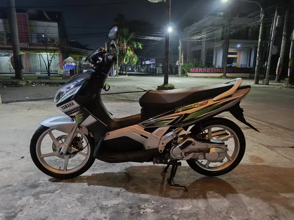 Yamaha Nouvo Z 2005