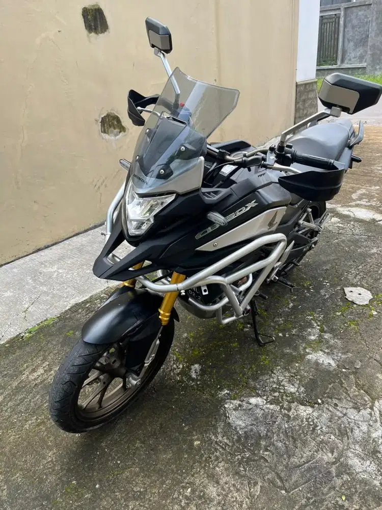 Honda CB 150X 2022