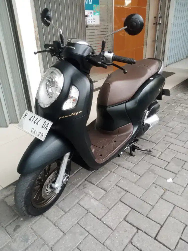 Honda Scoopy prestige Hitam 2024