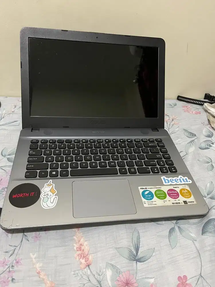 LAPTOP ASUS X441U