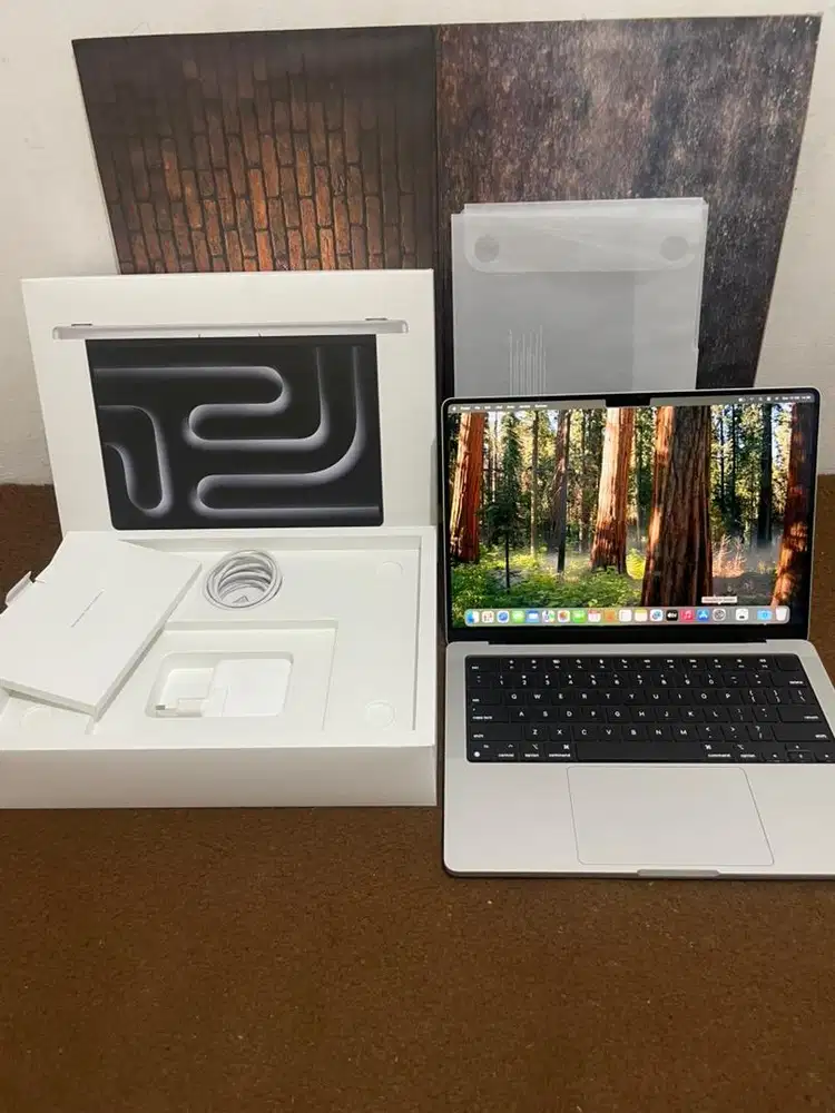 Macbook Pro M4 16/512 Resmi Like New