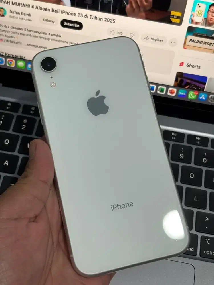 Iphone xr 128gb putih