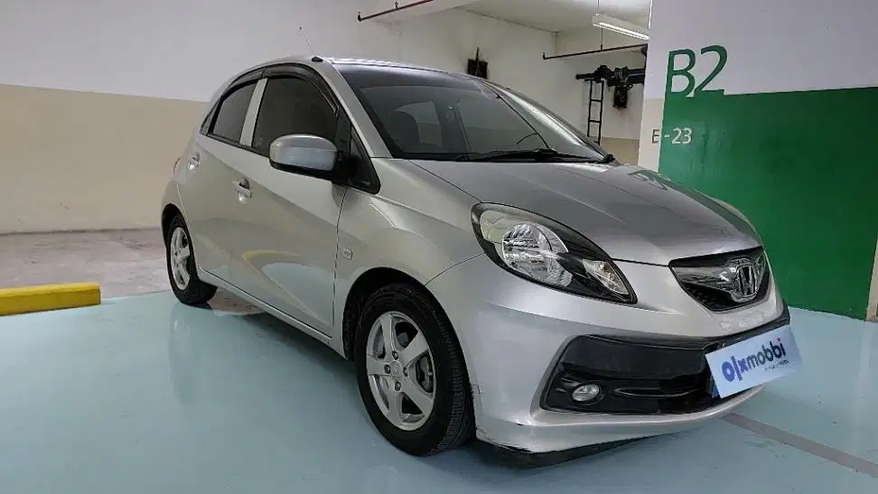 Nego Sampai Deal! - Honda Brio 1.2 E Bensin-AT 2013 Abu