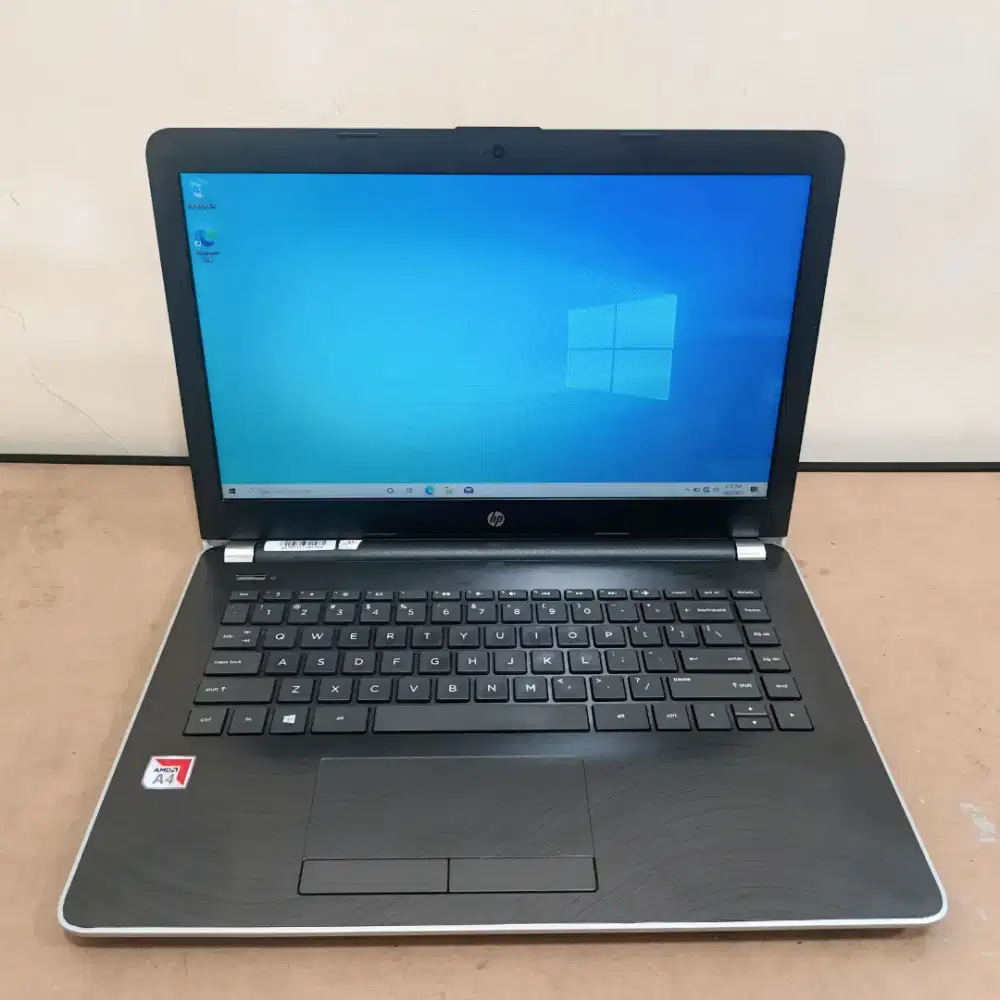 Laptop HP 14 BW Amd A4 9125 Ram 8Gb SSD 128GB HDD 500GB Mulus