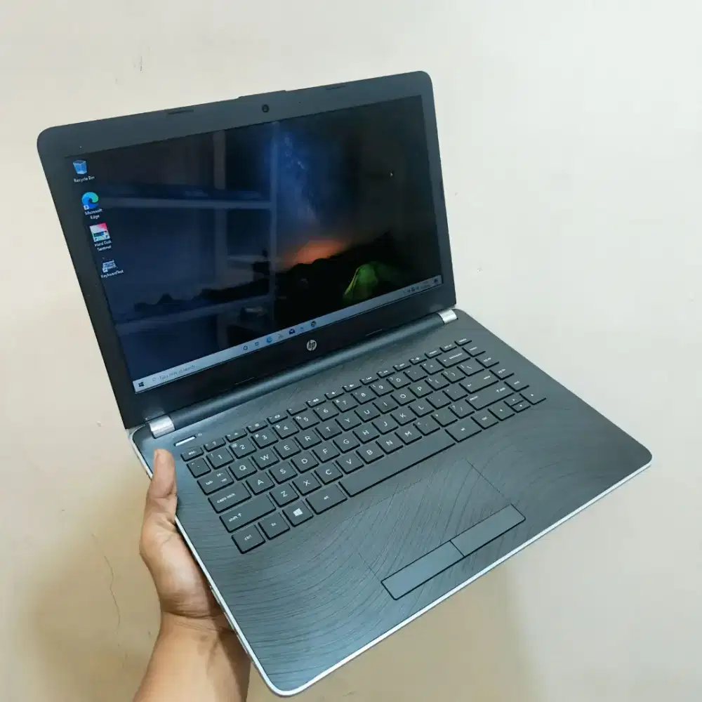 Laptop HP 14 amd A4 9125 8GB SSd 256GB Siap pakai