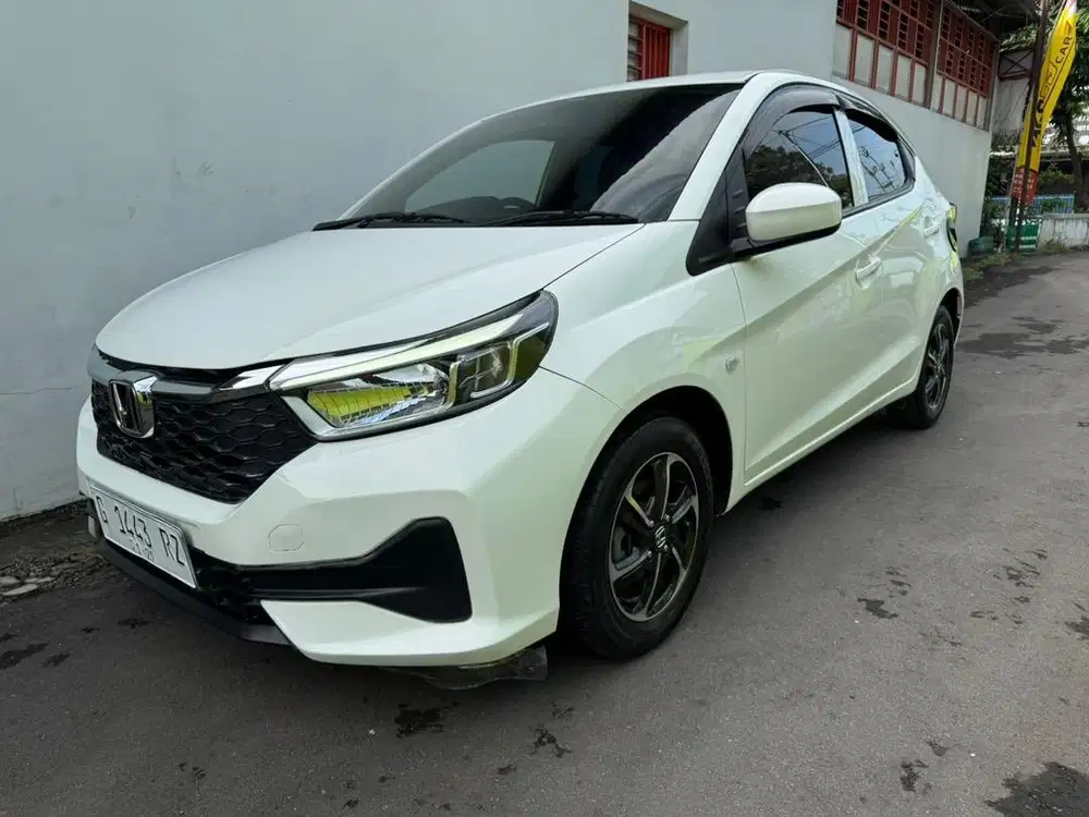 Honda BRiO 2023 TOPs