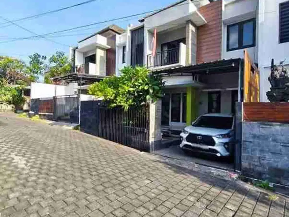 DIJUAL RUMAH LANTAI 2 JALAN BUANA RAYA DENPASAR BALI