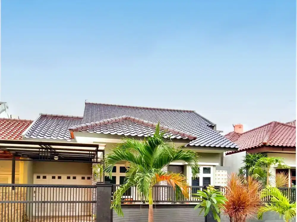 Rumah Dijual Pondok Kelapa. Komplek. Dekat Tol. Bebas Banjir. NEGO