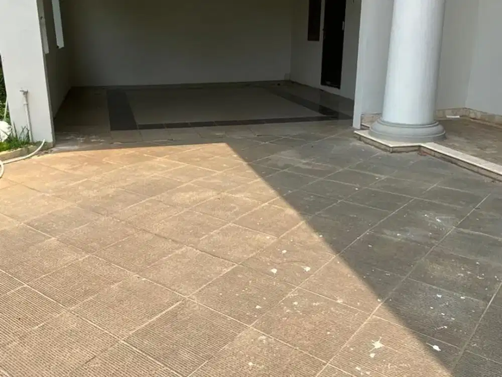 Want TO RENT Sutera Kirana Utama Alam Sutera  Rumah Rapi siap Huni