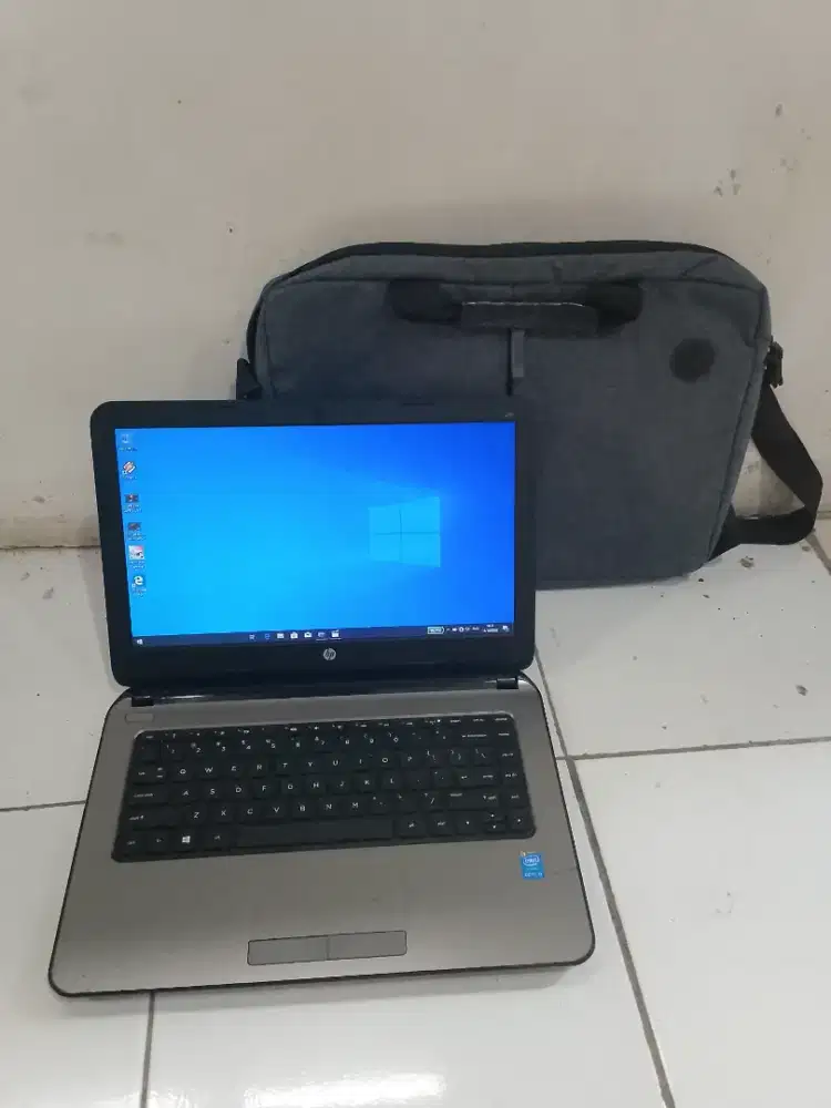 Laptop HP 240 G3 intel core i3 siap pakai