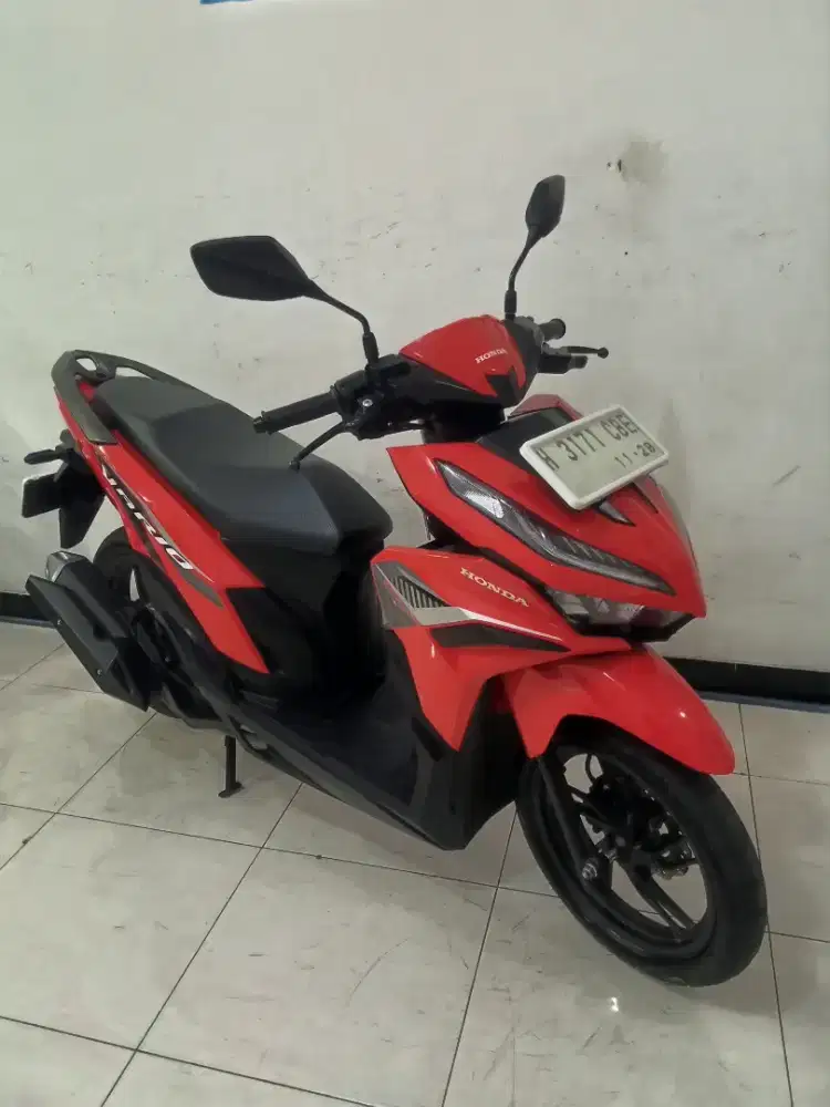 Vario 125 2023 Merah Glossy