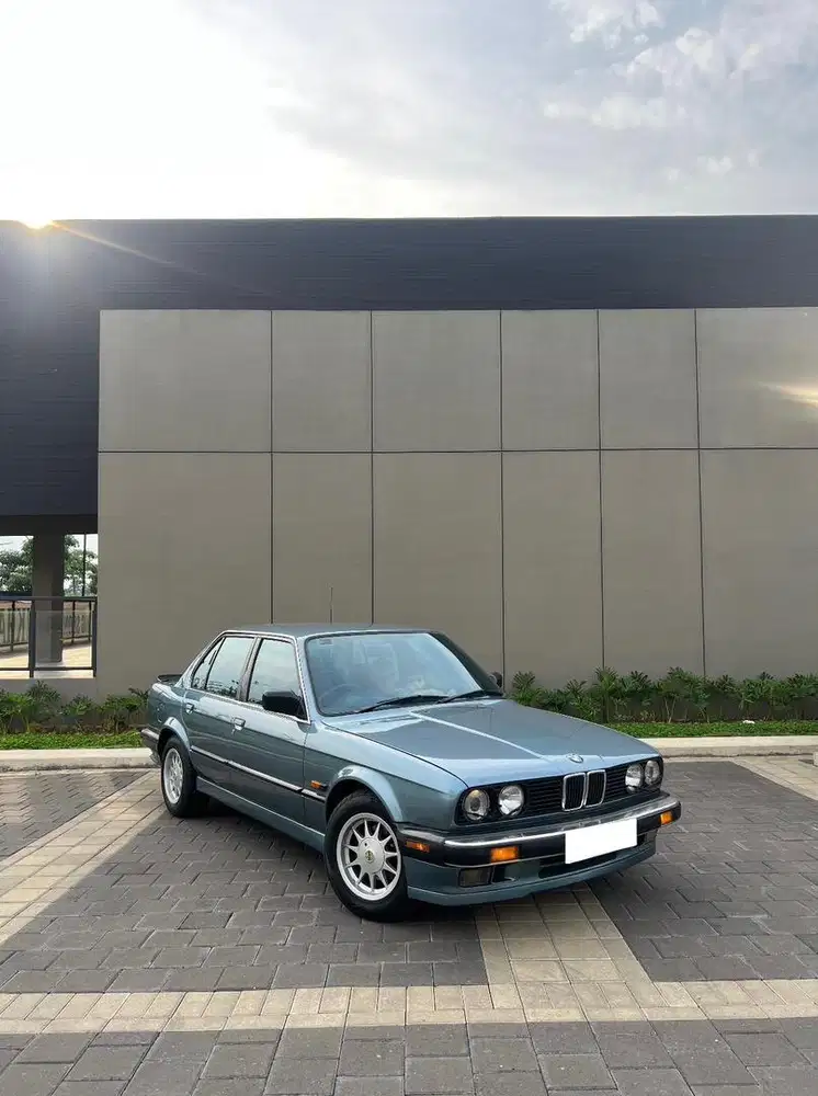 BMW E30 318i 1988