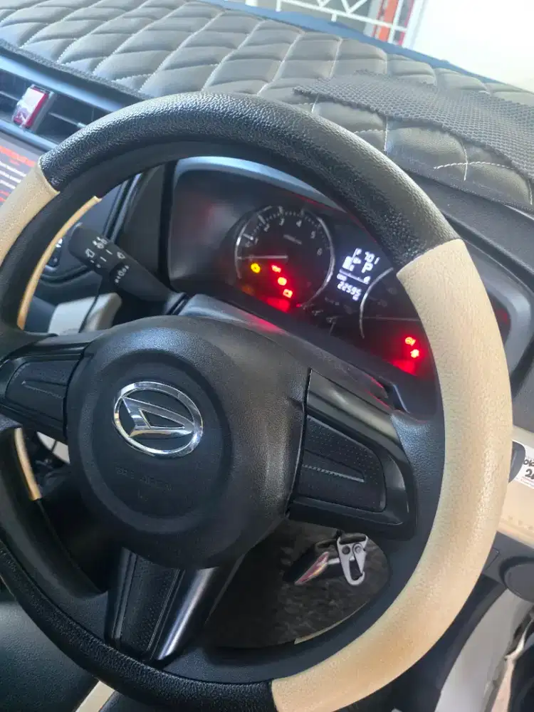 Di Jual Daihatsu Terios X Deluxe 1.5 AT Putih