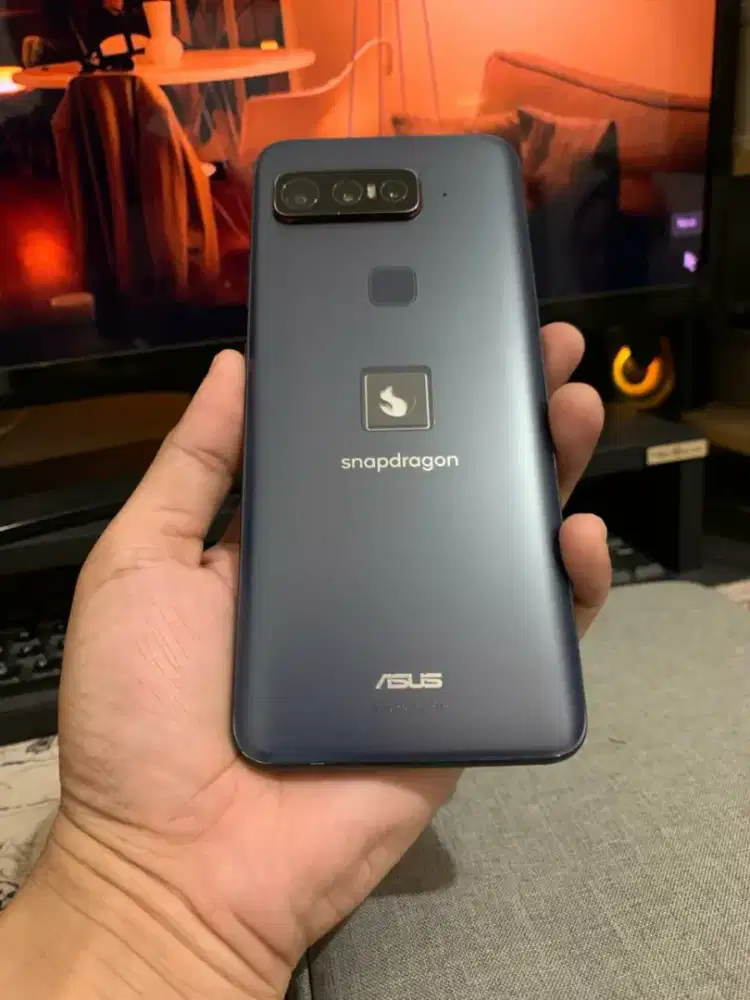 ASUS INSIDER 5G LANGKA HP SNAPDRAGON 16/512 GAHAR SPEK DEWA TT/BT