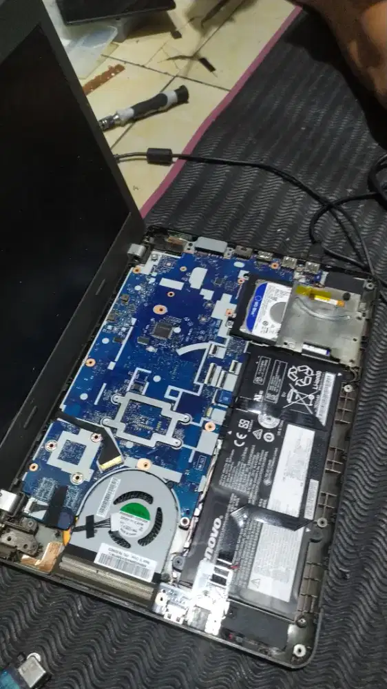 Service Laptop Panggilan