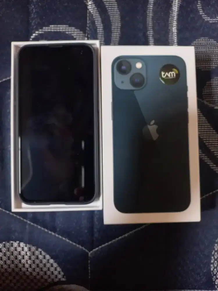 Iphone 13 bekas seperti baru