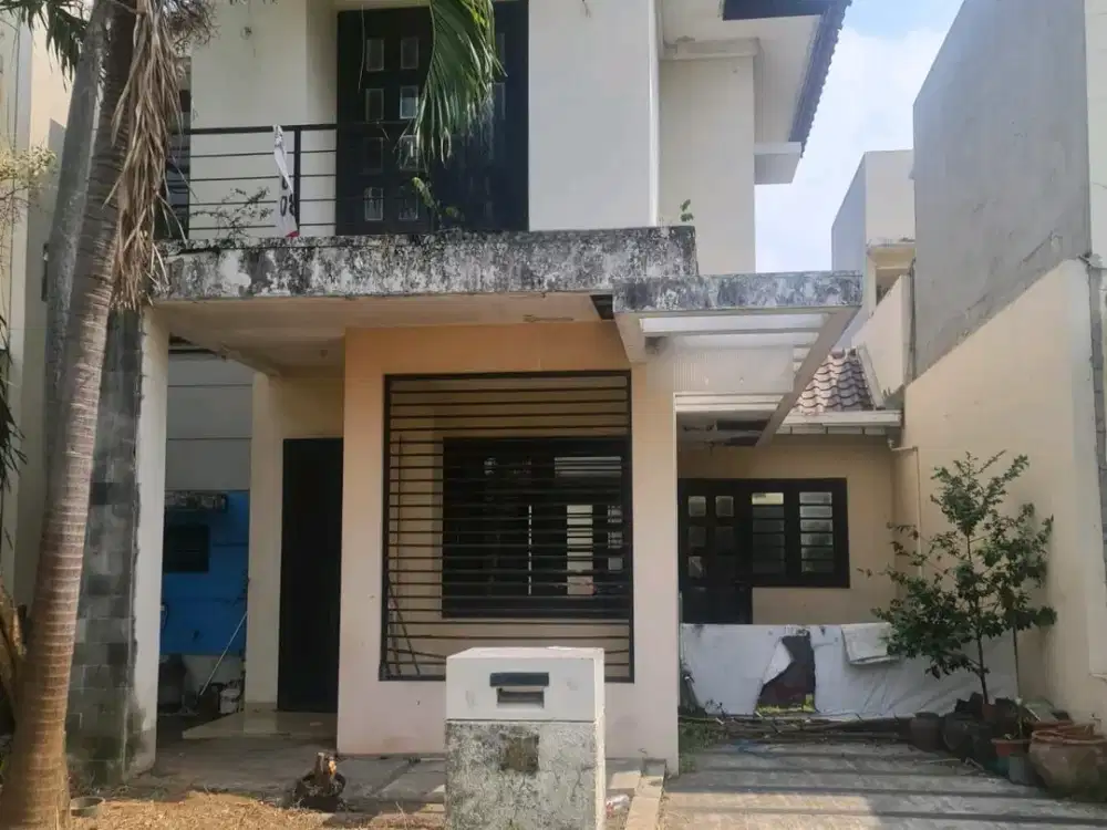 RUMAH PRAMBANAN RESIDENCE 2 LANTAI BUTUH RENOV