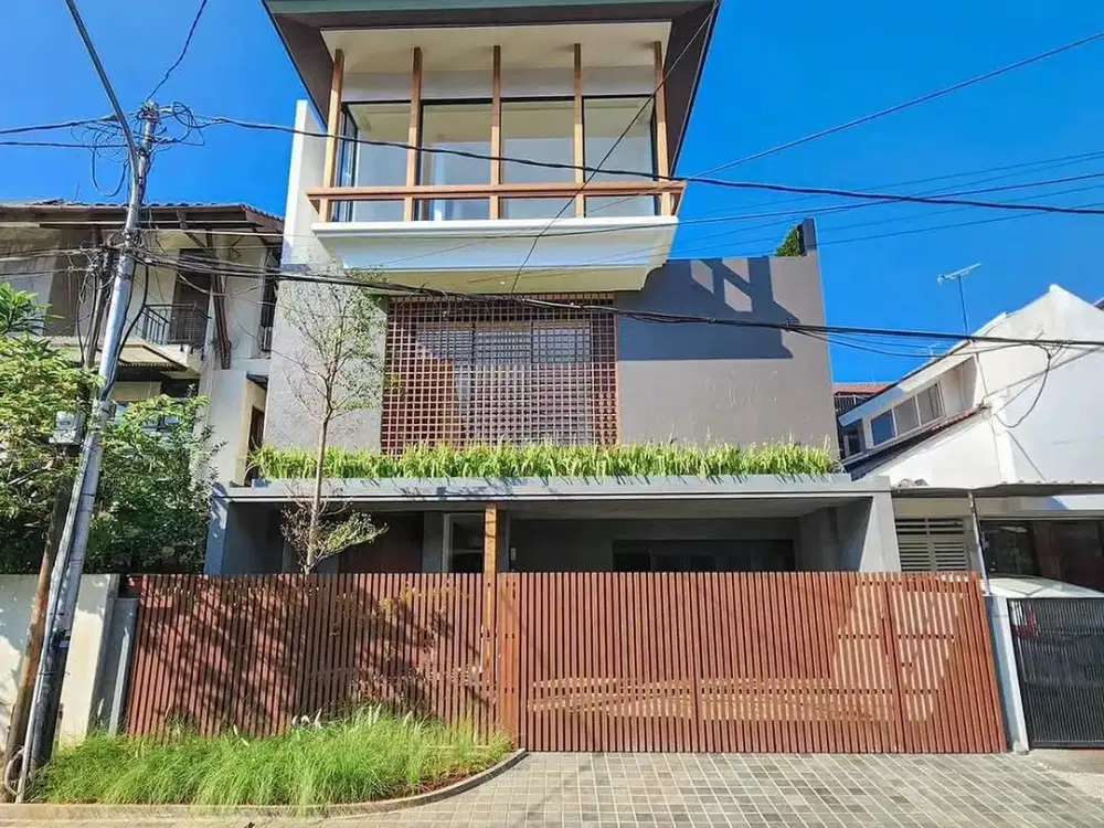 Rumah Pondok Indah Dijual. UNIT BARU, Private Pool, Lift. SUPER NEGO