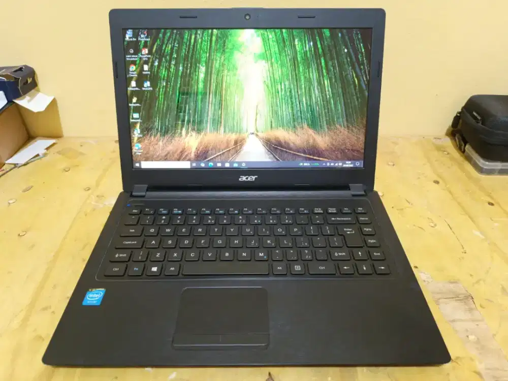 Acer aspire one z1401 Ssd 120gb Ram 4gb Second