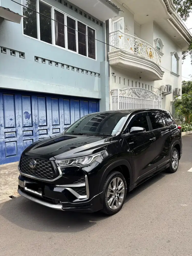 Toyota Kijang Innova 2023 Bensin