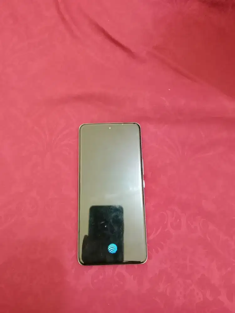 Dijual Hp Vivo V50 5G 8/256GB Second fullset.