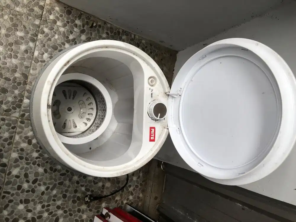 Mesin cuci mini