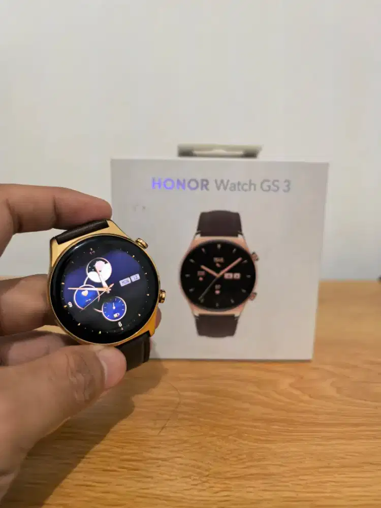 Smartwatch HONOR Watch GS 3 Gold (sangat RARE)