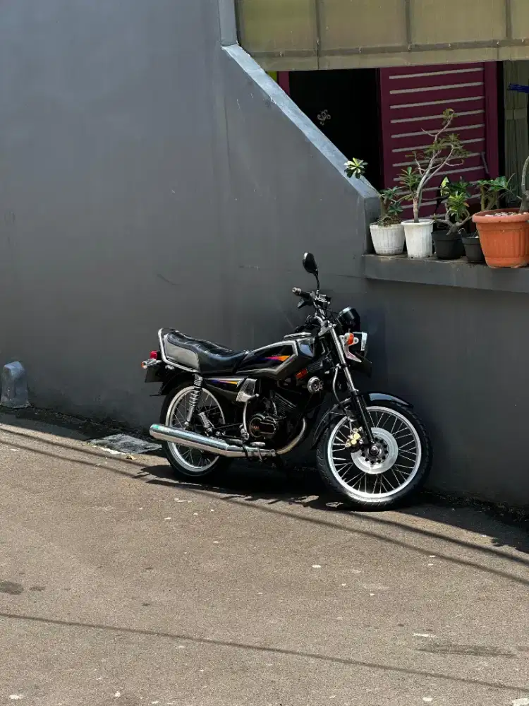 Yamaha RX king 2000 hitam