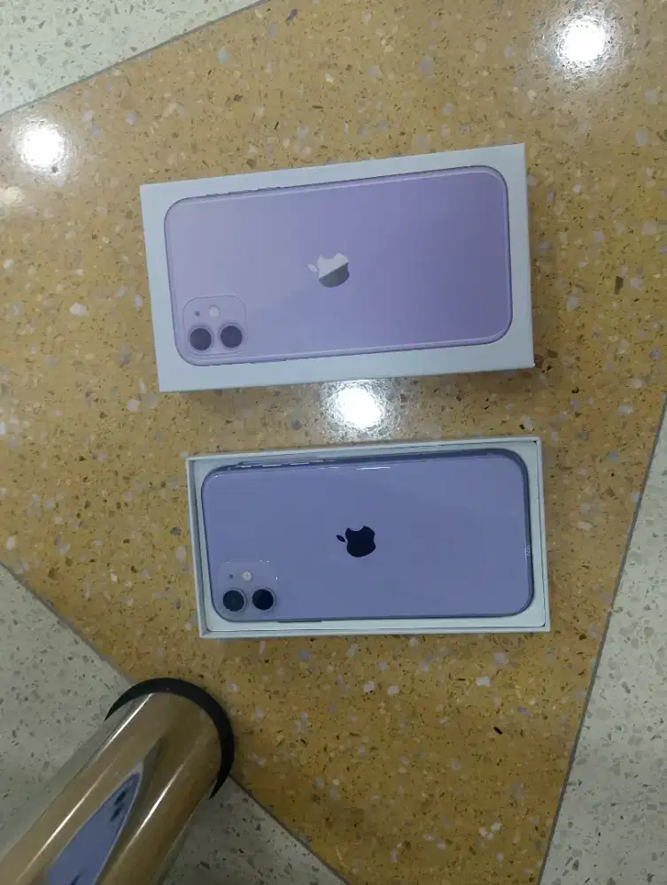 Iphone 11 128gb jual karena baru