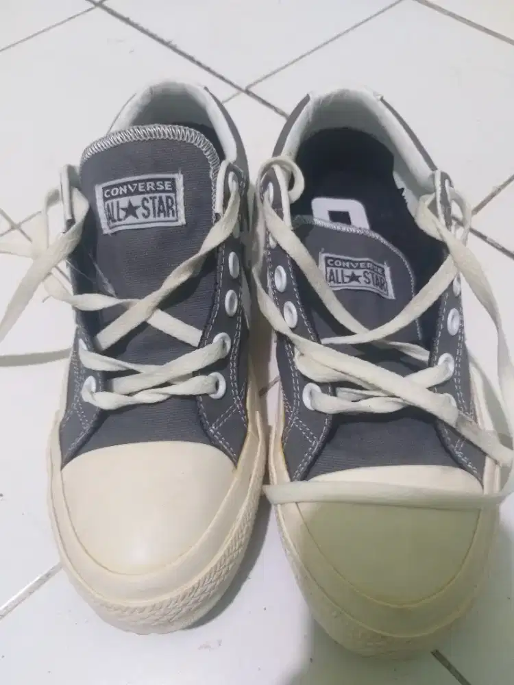 Converse edisi kekecilan no.40