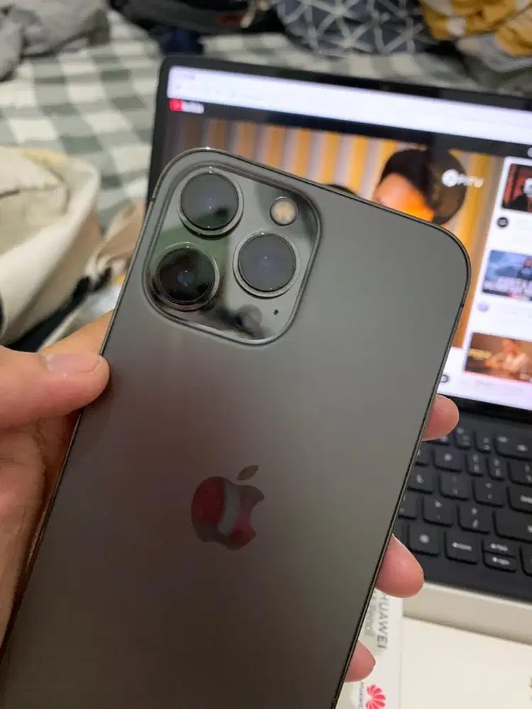 iPhone 13 Pro Max 128 Gb Ex Garansi Resmi (Bea Cukai)