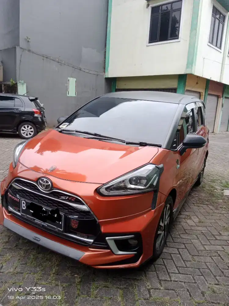 Sienta Q 2017 Orange Metalik Metik