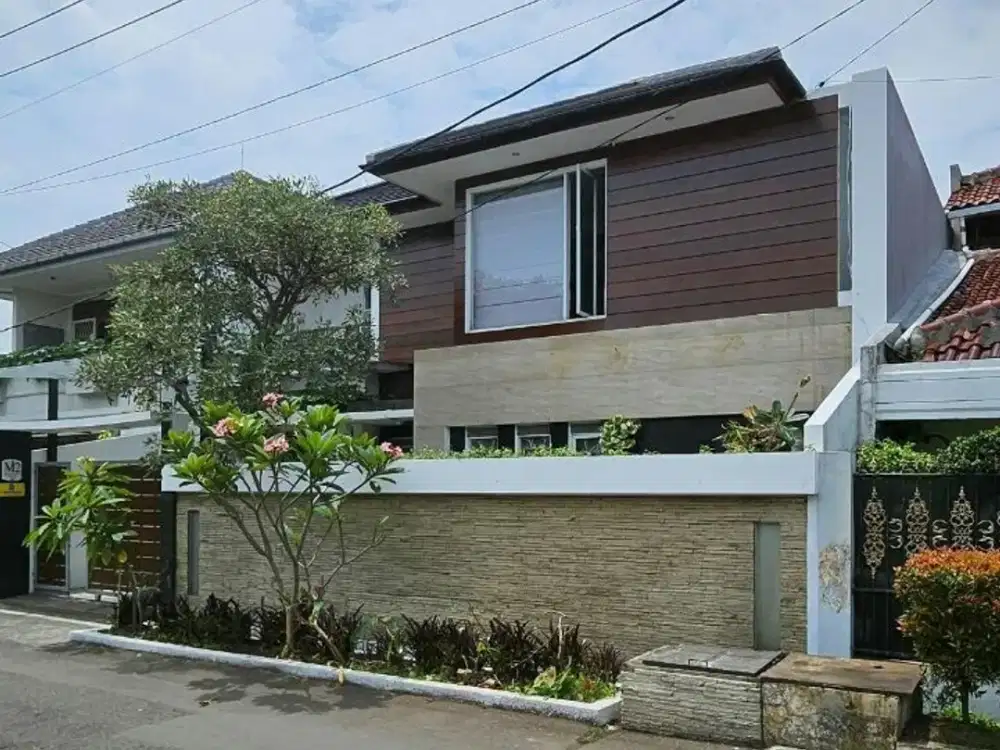 Dijual Rumah Mewah Siap Huni Metro Margahayu raya Murahhh