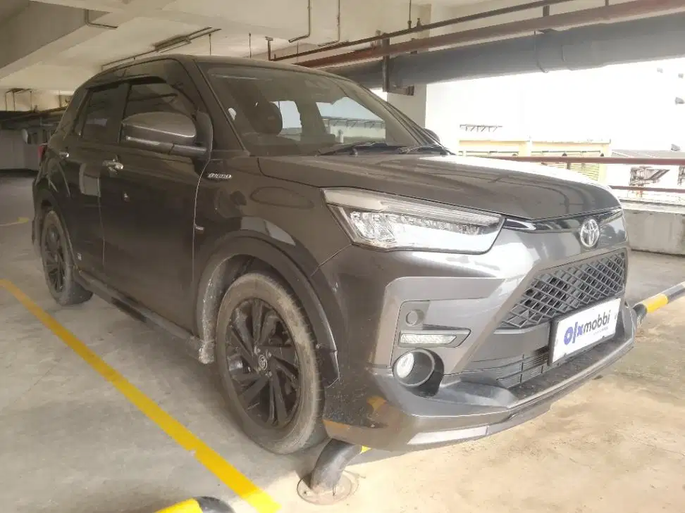 DP RENDAH Toyota Raize 1.0 GR Sport TSS One Tone Bensin-AT 2021 AAM B
