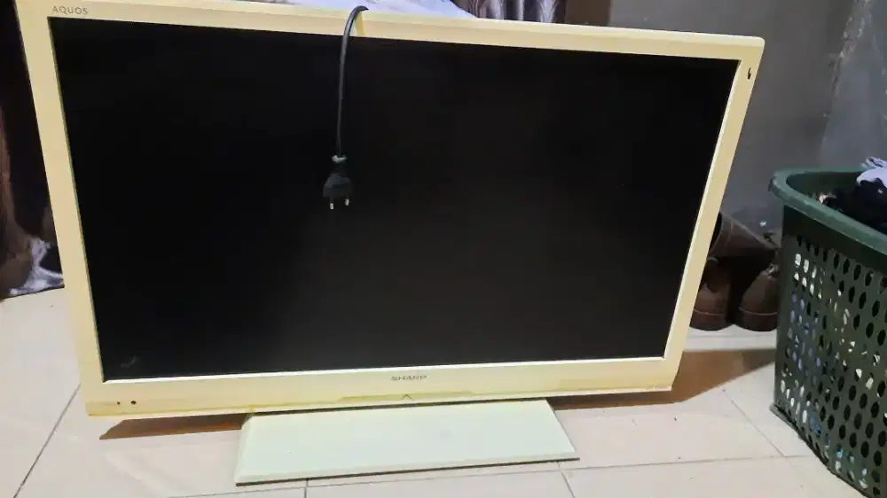 tv sharp 32 inch