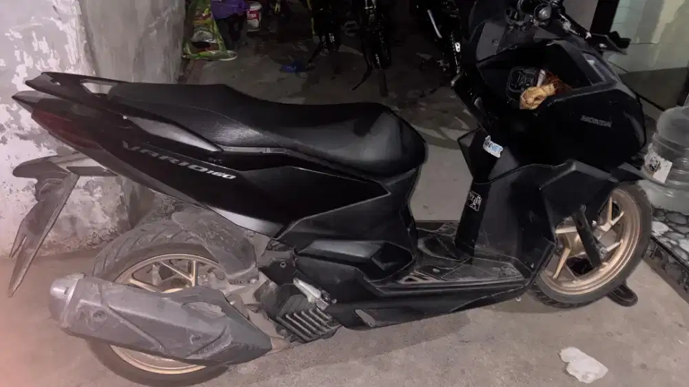 Jual santai Honda Vario 160cc tahun 2022