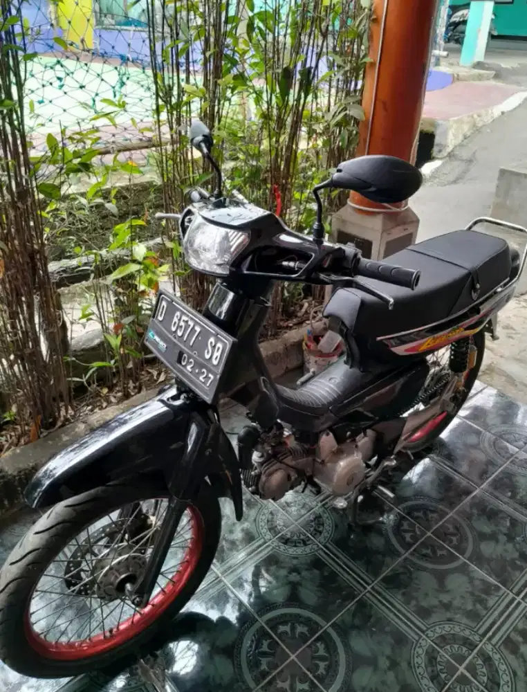 ASTREA LEGENDA 2002