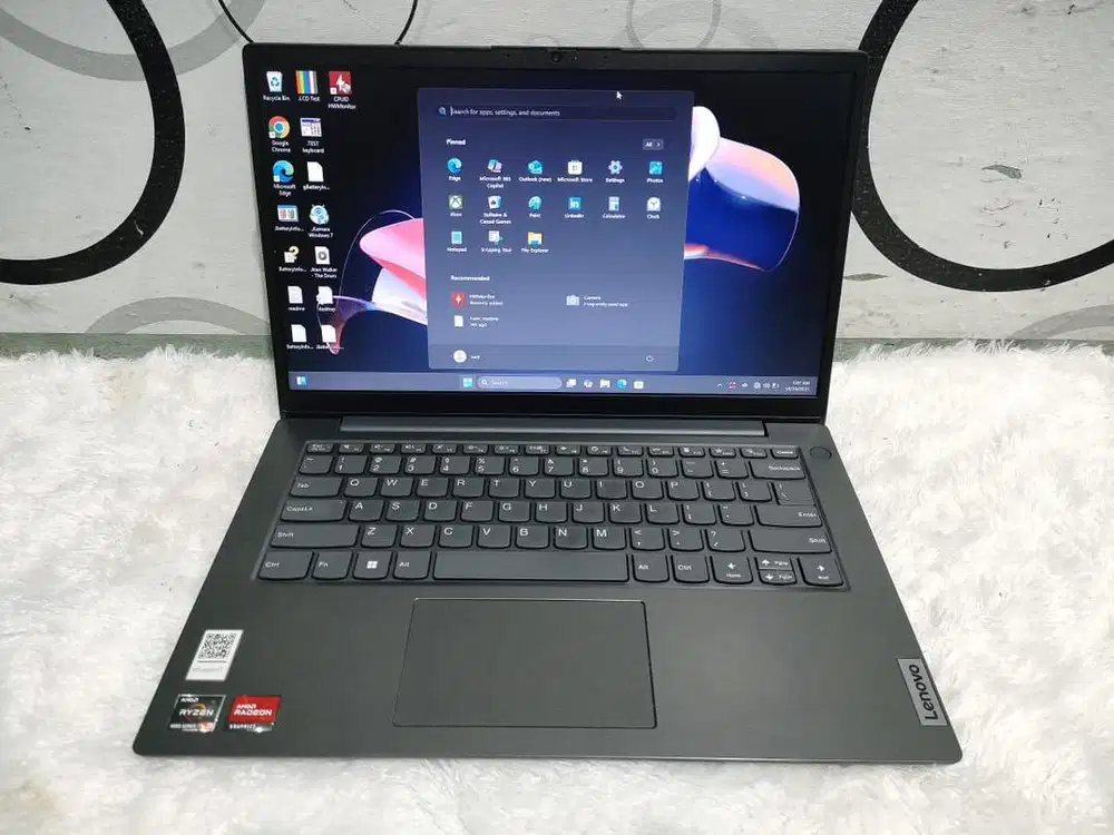 Laptop Lenovo V14 G2 ALC