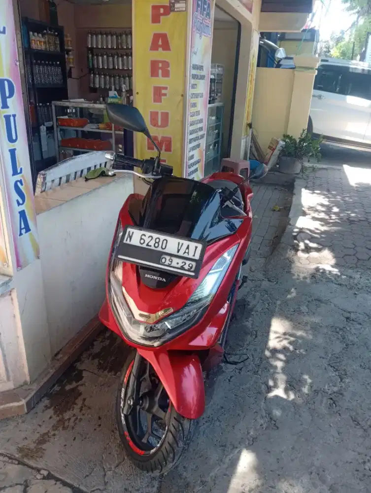 Dijual PCX 160 merah